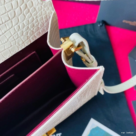 Rep ladies REP MINI BAG CASSANDRA YSL HANDLE TOP 1217